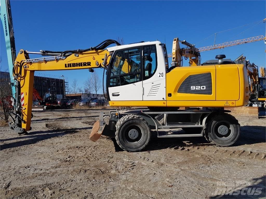 Liebherr A920 حفارات بعجل