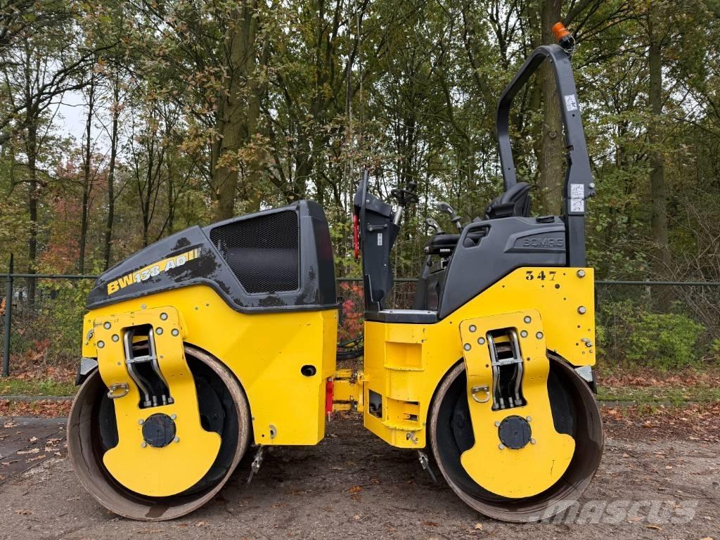 Bomag BW 138 AD-5 مداحل ثنائية الاسطوانة