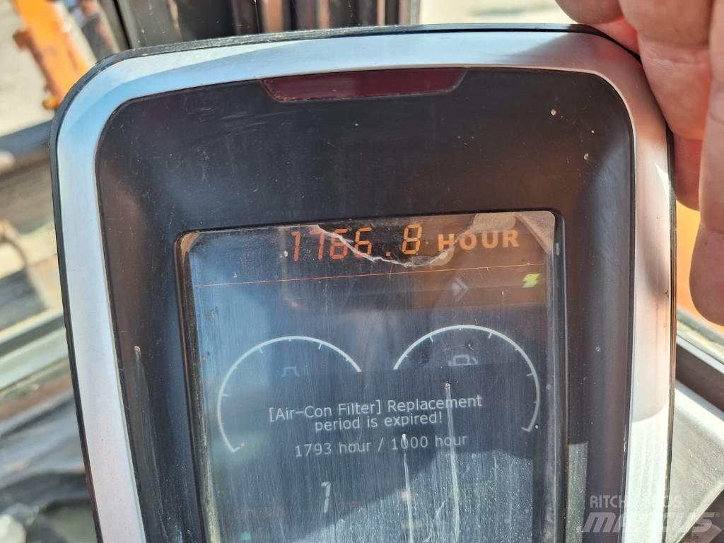 Doosan DX 85 R حفارات زحافة