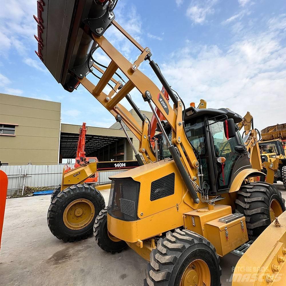 CAT 420 F لوادر ذات جرافات عكسية