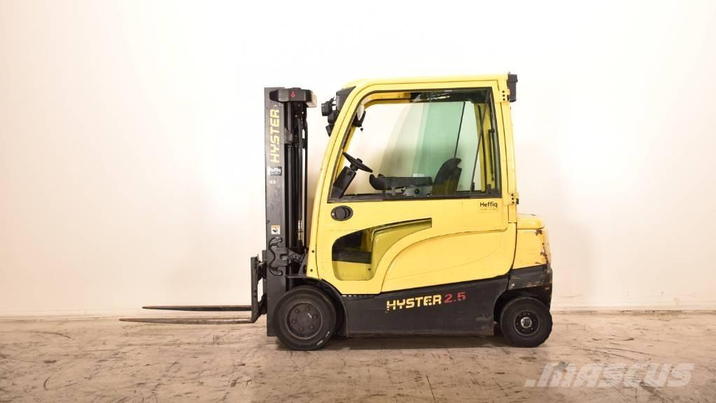 Hyster J2.5XN شاحنات ذات رافعات شوكية تعمل بالكهرباء