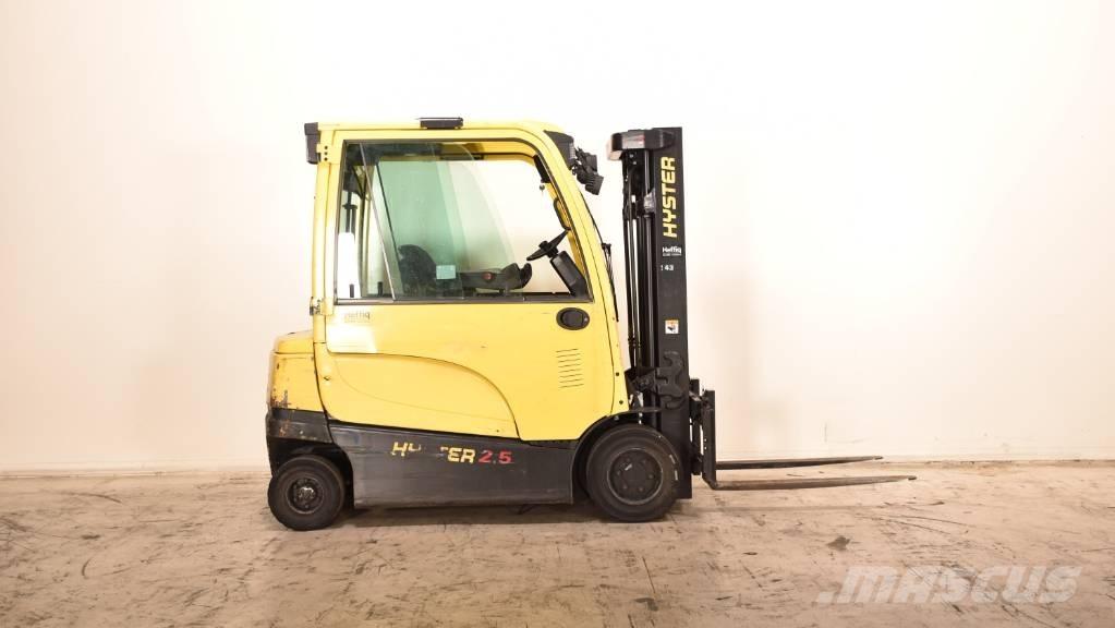 Hyster J2.5XN شاحنات ذات رافعات شوكية تعمل بالكهرباء