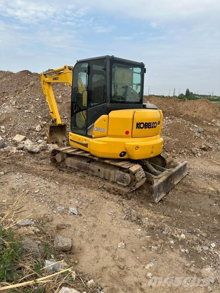 Kobelco SK 55 حفارات صغيرة أقل من 7 طن (حفارات صغيرة)