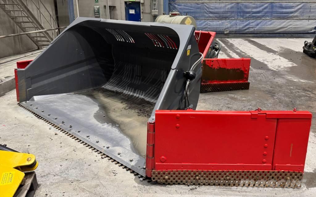 Siljum Klaff skopa دلاء