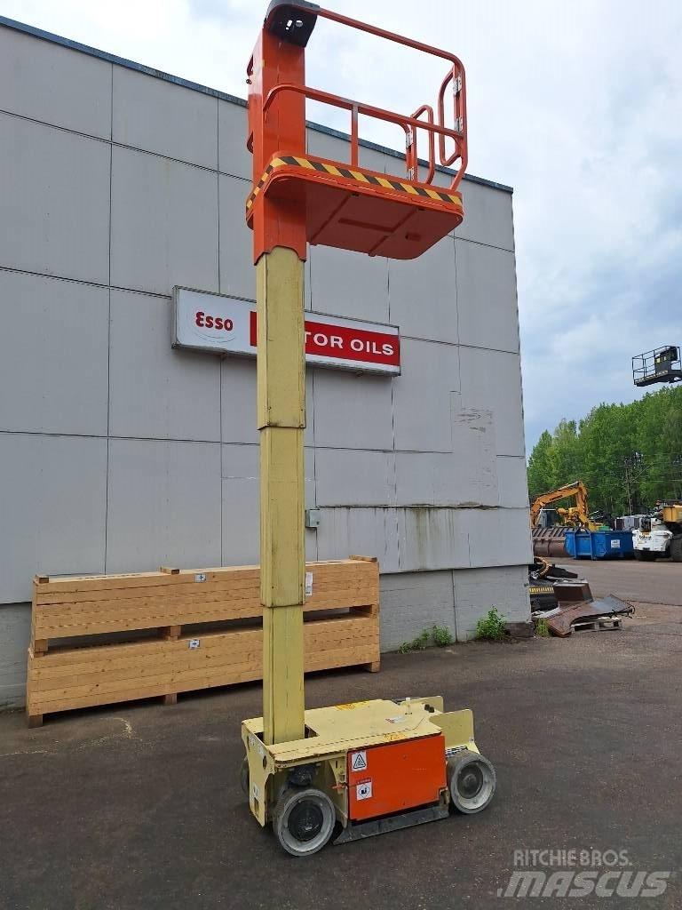 JLG 1230 ES رافعات مقصية الشكل