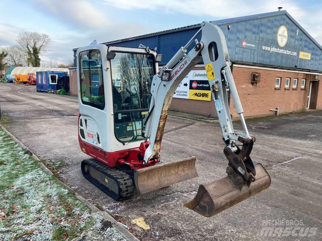 Takeuchi TB216 حفارات صغيرة أقل من 7 طن (حفارات صغيرة)