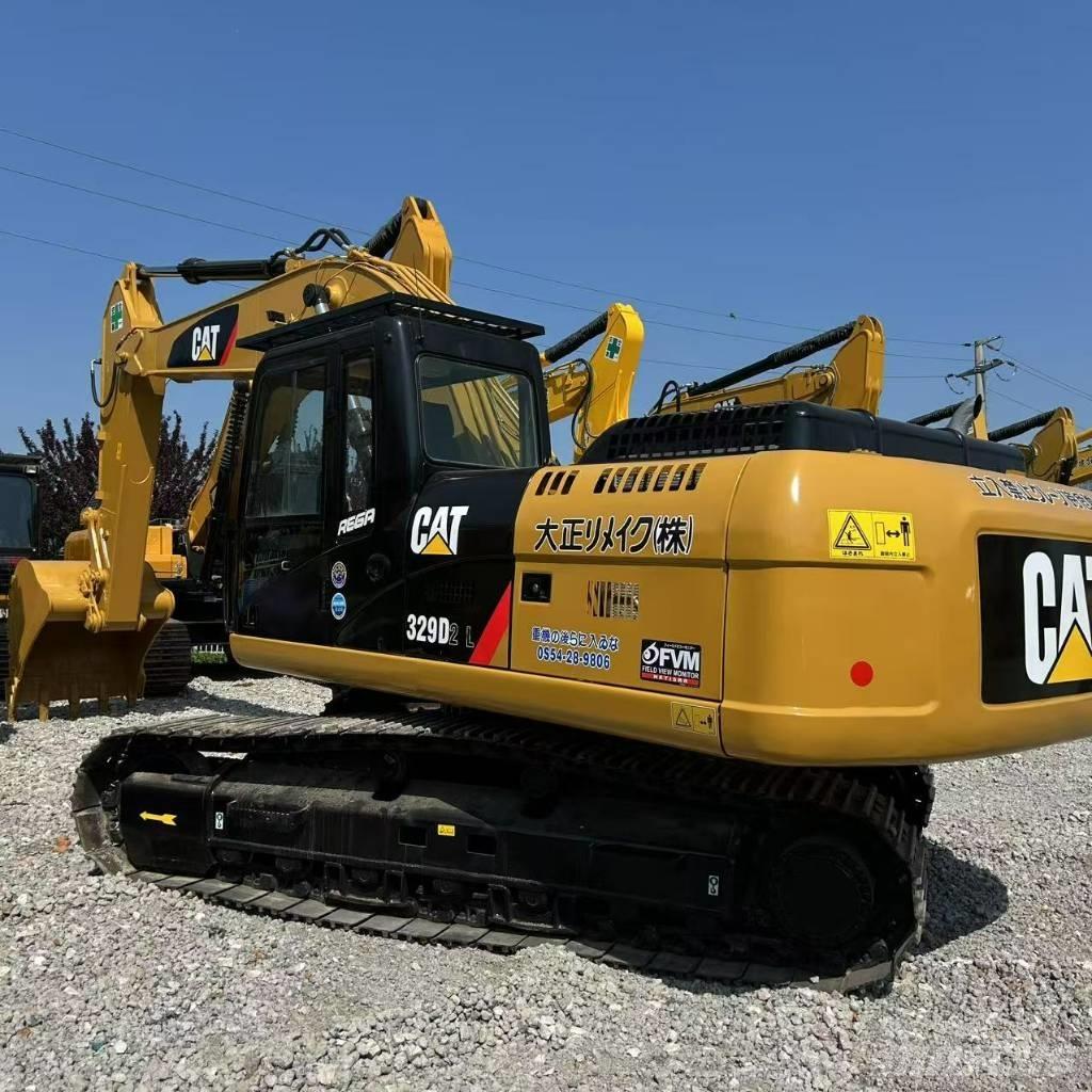 CAT 329 D 2L حفارات زحافة