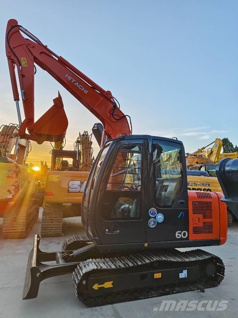 Hitachi ZX 60 حفارات صغيرة أقل من 7 طن (حفارات صغيرة)