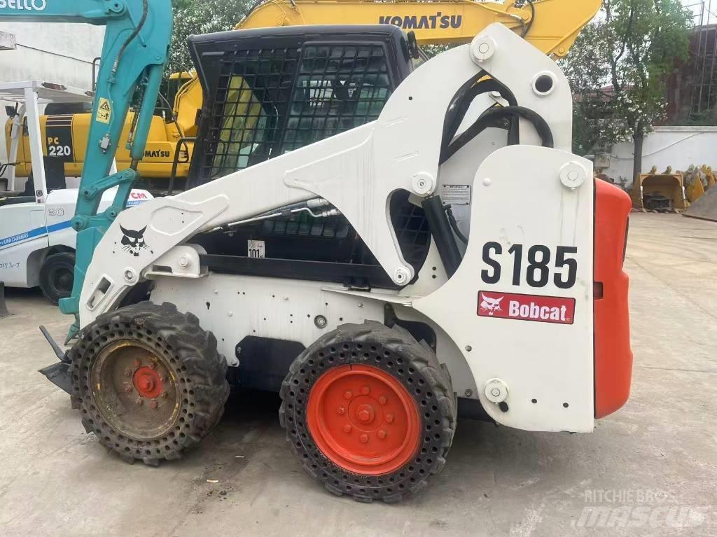 Bobcat S 185 لوادر انزلاقية التوجيه