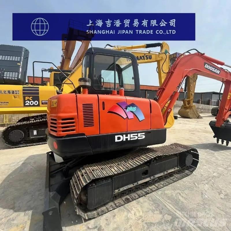 Doosan DH 55 حفارات صغيرة أقل من 7 طن (حفارات صغيرة)