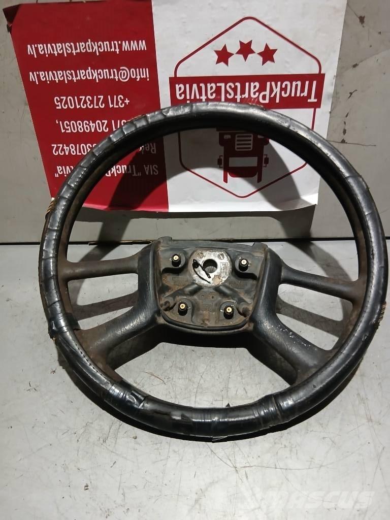 Scania R 440   1327026 كابينة والداخلية