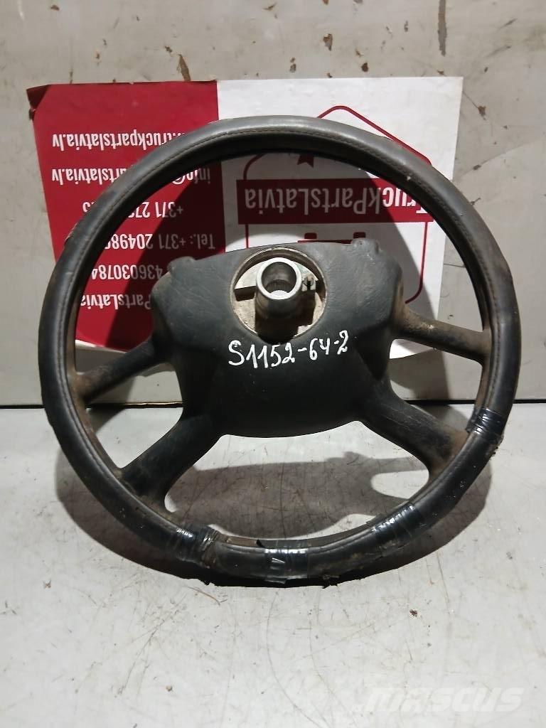 Scania R 440   1327026 كابينة والداخلية