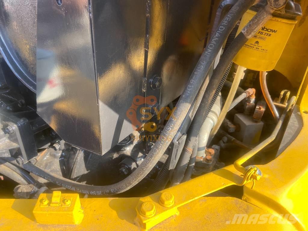 Komatsu PC 60 حفارات زحافة