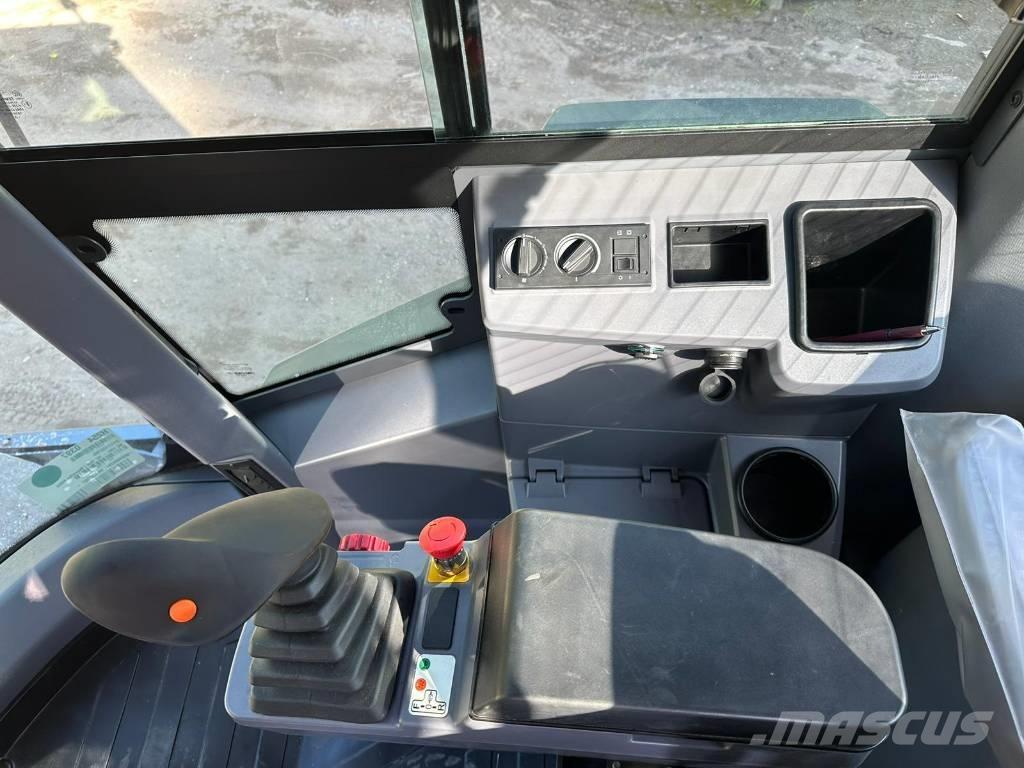 Hamm HC 130i مداحل أحادية الأسطوانة