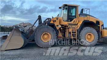 Volvo L180H لوادر بعجل