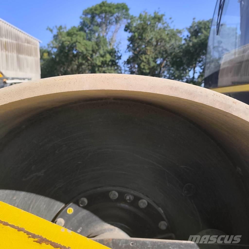 Bomag BW 219 D 5 ضاغطات التربة