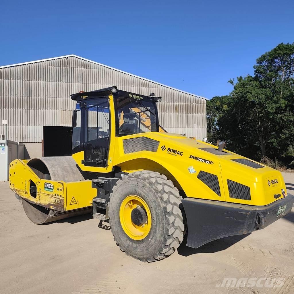 Bomag BW 219 D 5 ضاغطات التربة