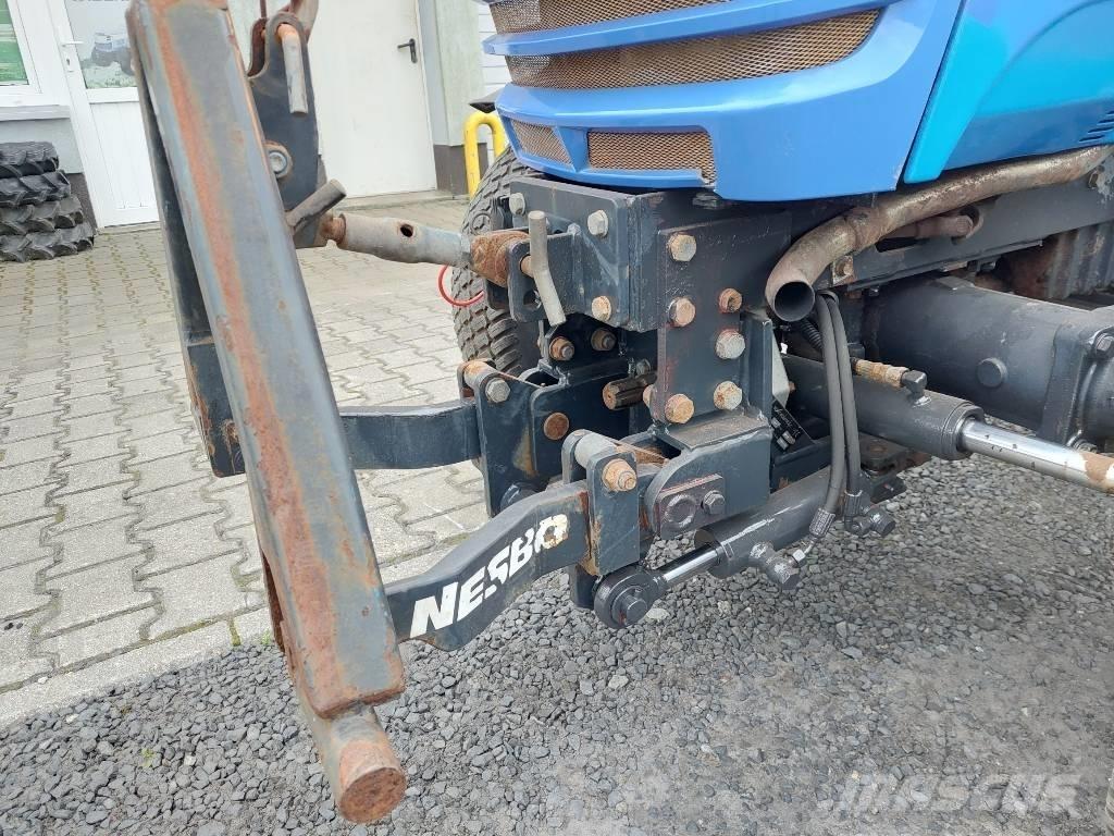 Iseki TG 5390 جرارات مدمجة