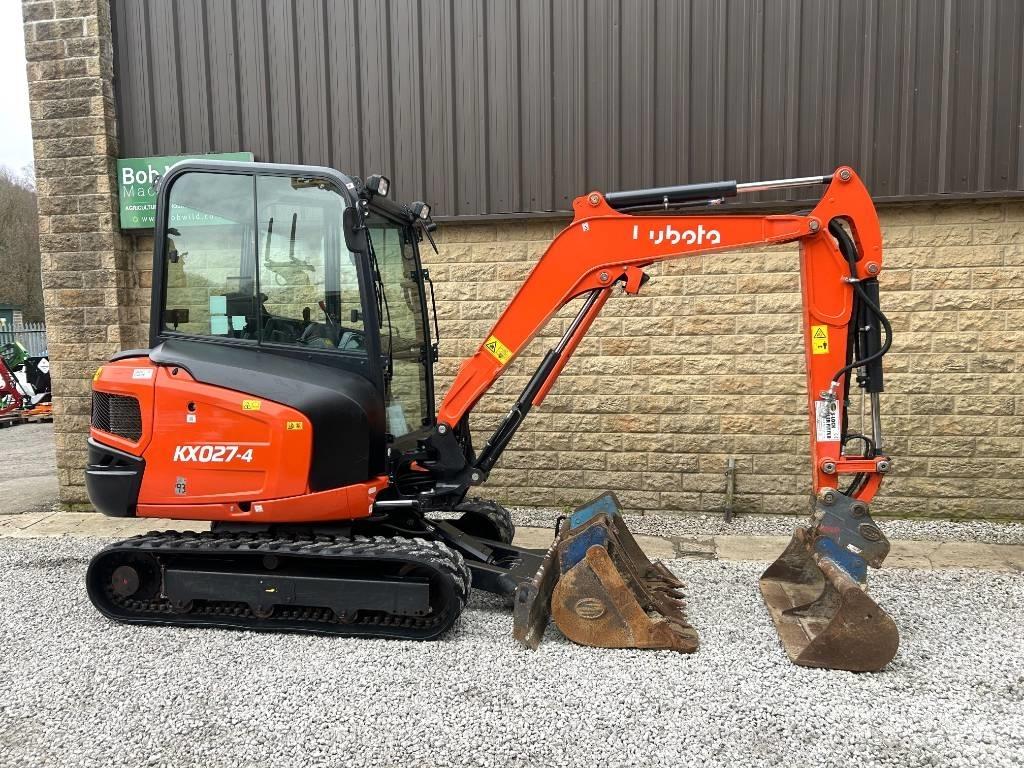 Kubota KX027-4 حفارات صغيرة أقل من 7 طن (حفارات صغيرة)