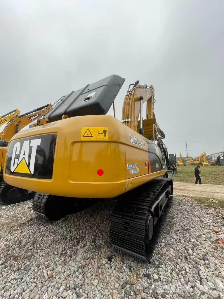 CAT 336 D حفارات زحافة
