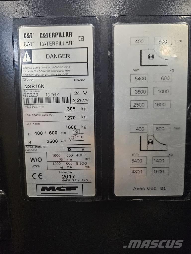 CAT NSR16N (vuokralla) شاحنات مناولة ذاتية الدفع