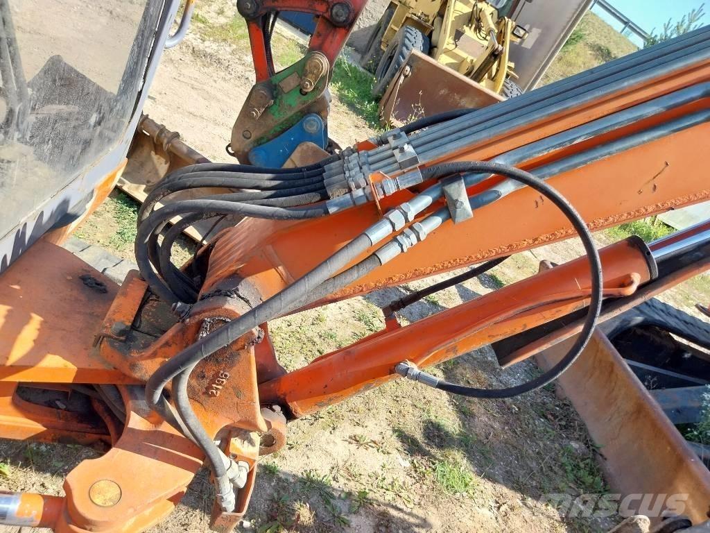 Hitachi EX 30-2 حفارات صغيرة أقل من 7 طن (حفارات صغيرة)
