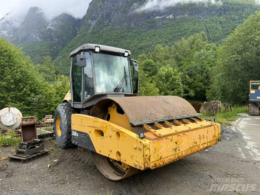 Volvo SD 160 D X مداحل أحادية الأسطوانة