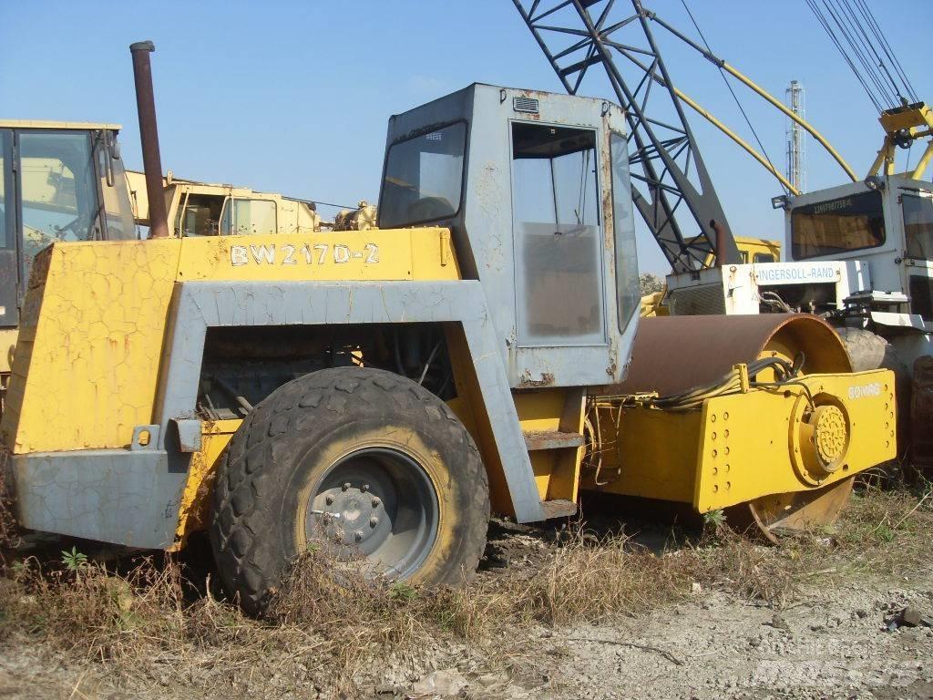 Bomag 217D مداحل أحادية الأسطوانة