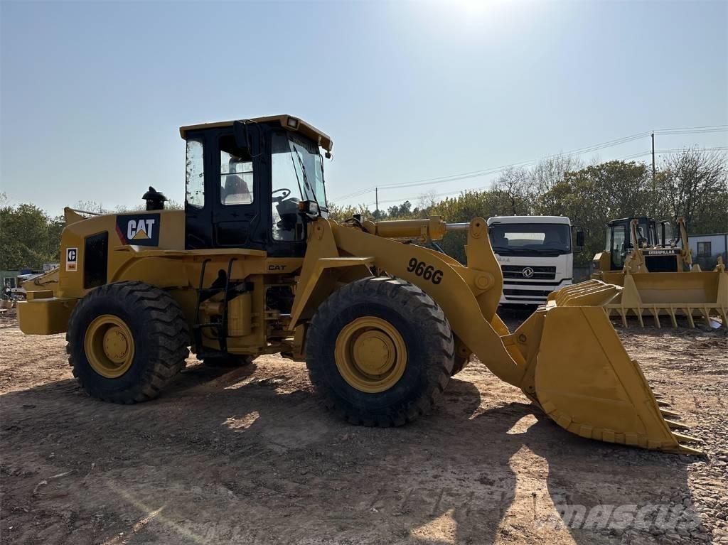 CAT 966 G لوادر بعجل