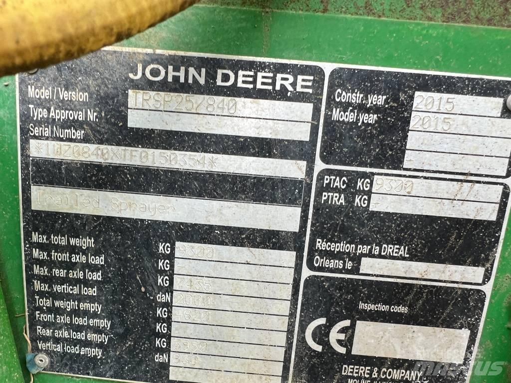 John Deere 840 الرشاشات