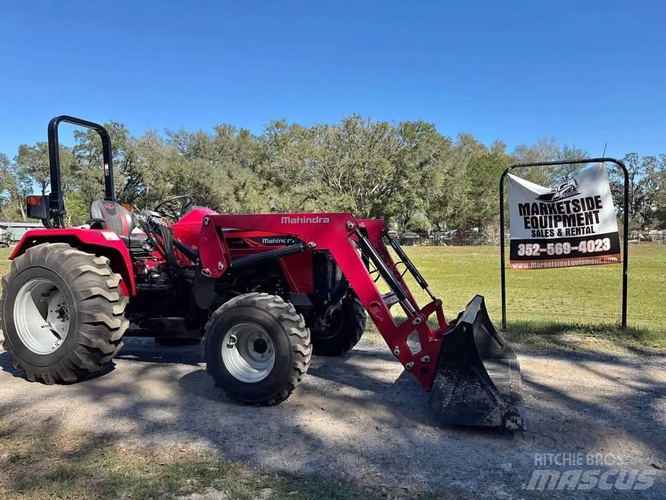 Mahindra 4540 الجرارات