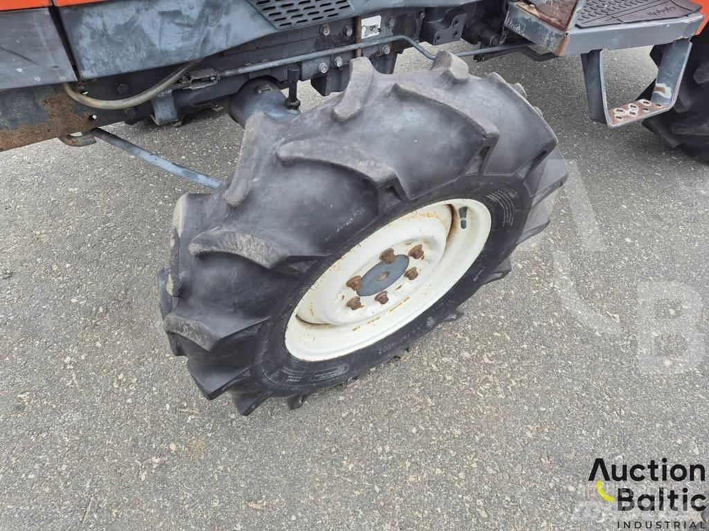 Kubota GL 29 الجرارات