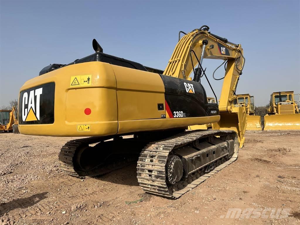 CAT 336 D L حفارات زحافة