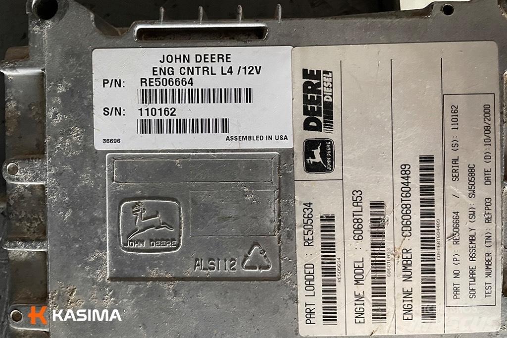 John Deere 6910 S إلكترونيات