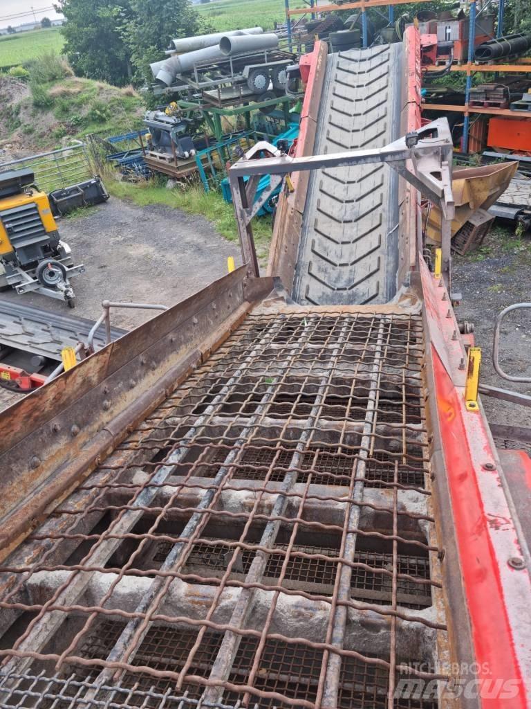 Terex Finlay 883+ أجهزة فحص متنقلة