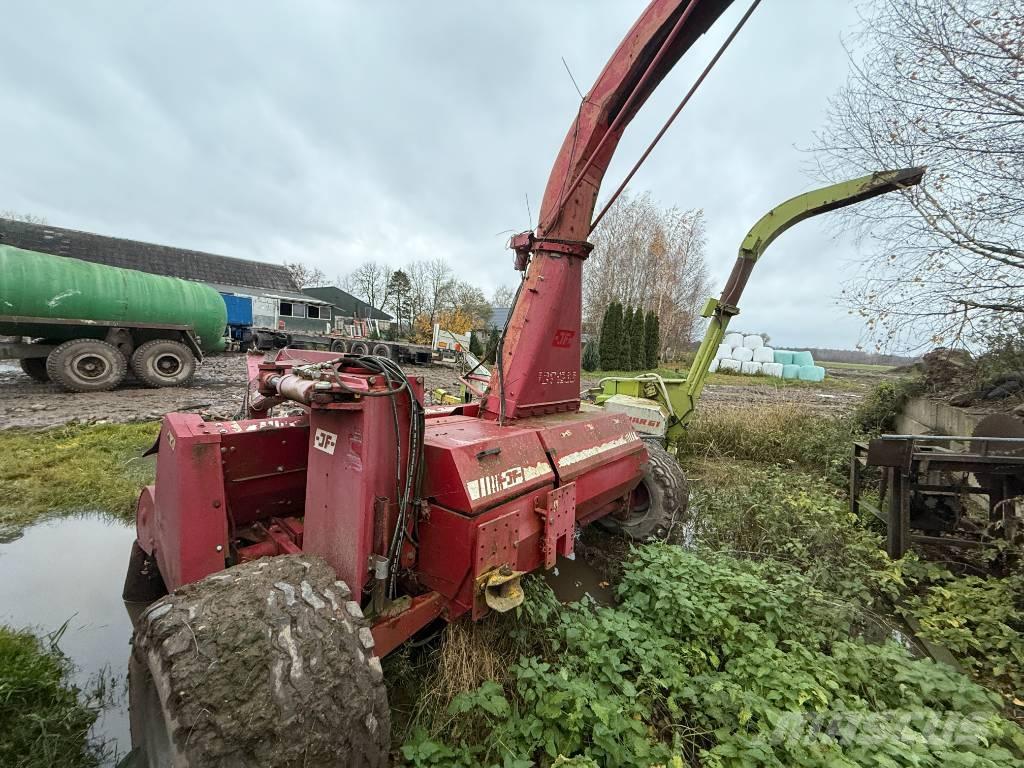 JF FCT 1350 حصادات الأعلاف