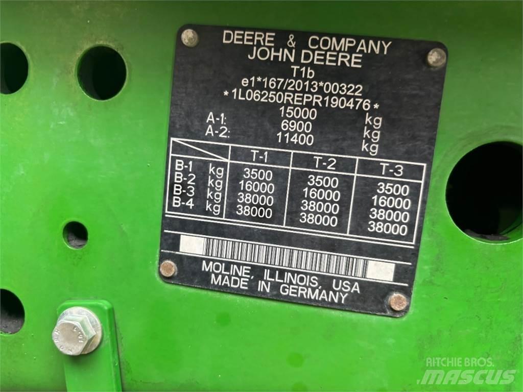John Deere 6R250 الجرارات