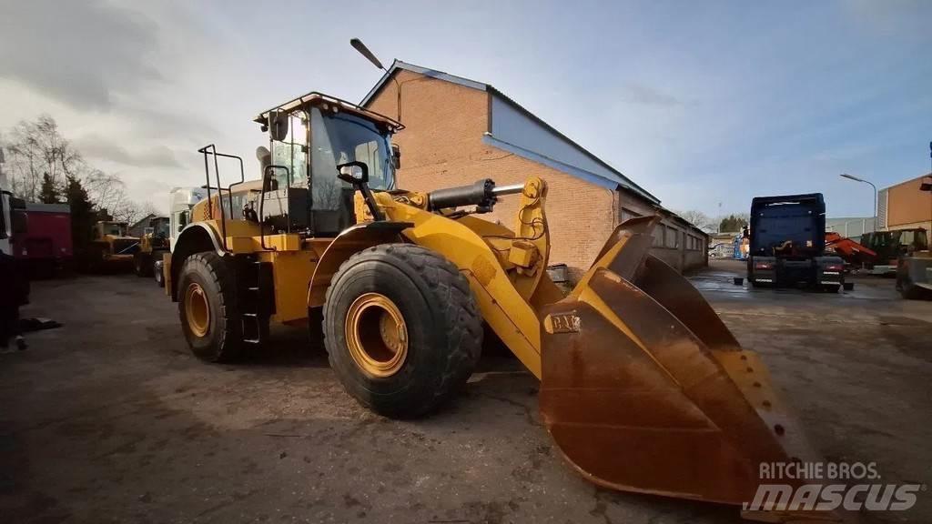 CAT 972M Met EPA لوادر بعجل