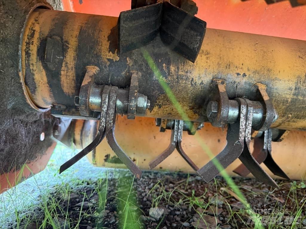 Agrimaster KL 250 SW جزازات وأغطية المراعي