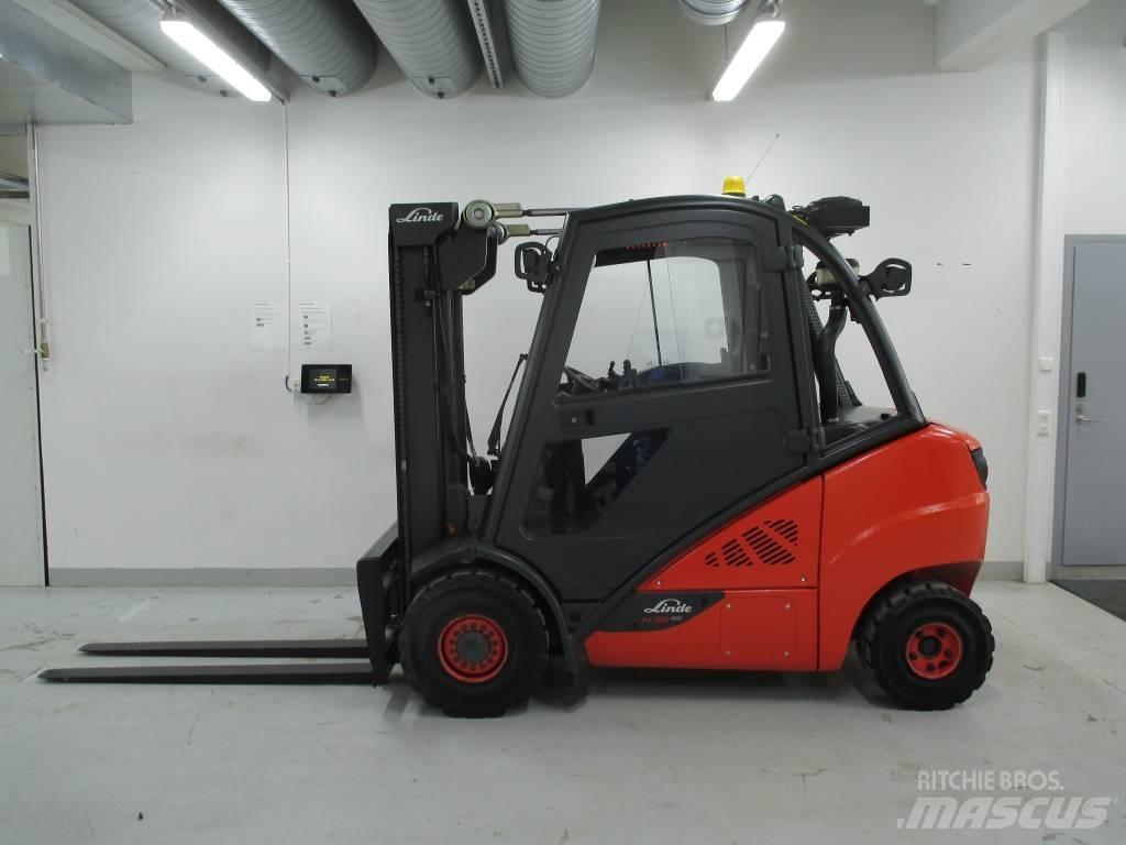 Linde H30D-03 شاحنات الديزل