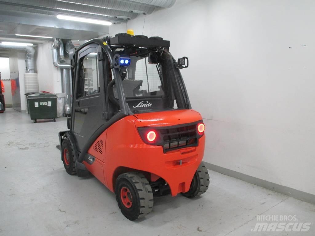 Linde H30D-03 شاحنات الديزل