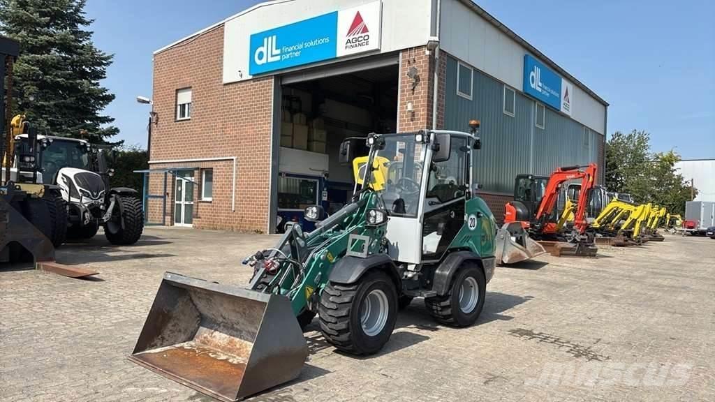 Wacker Neuson WL28 لوادر بعجل