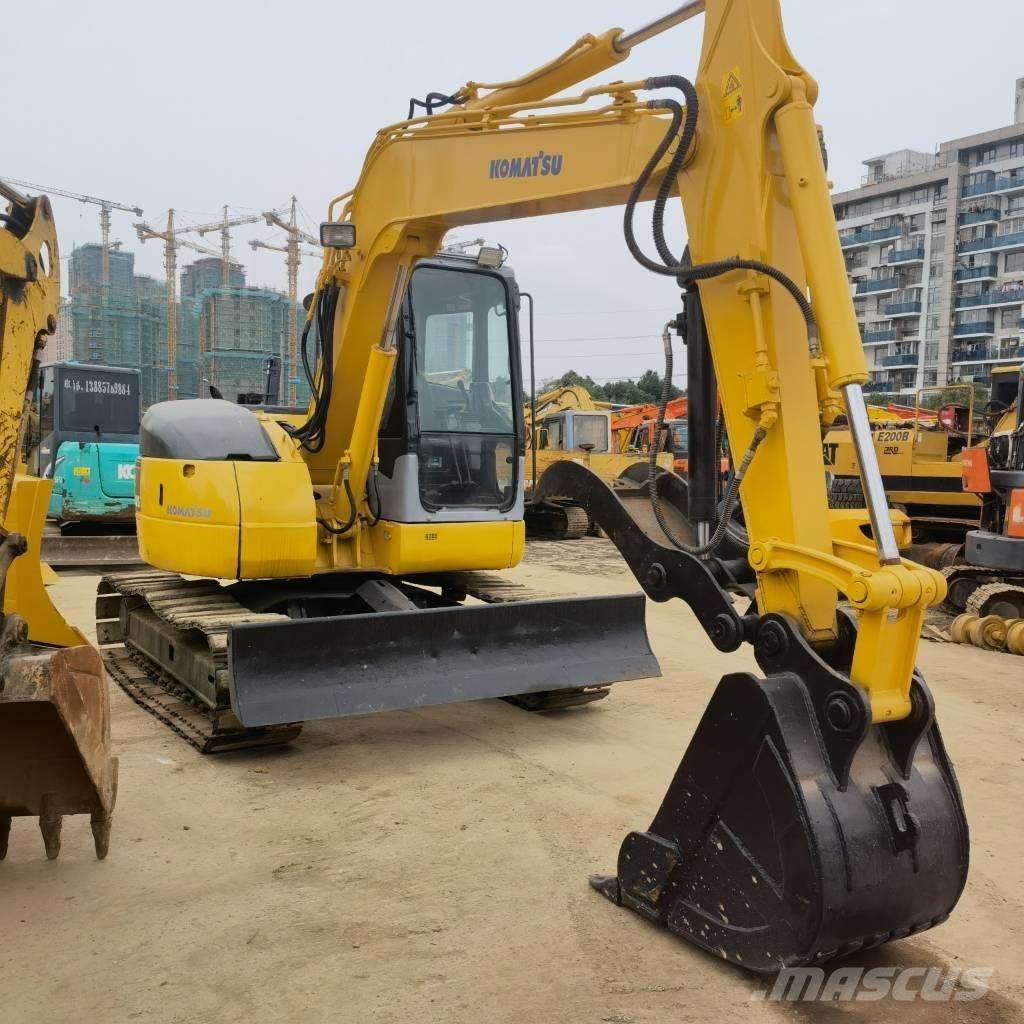 Komatsu PC78US حفارات وسط 7 طن - 12 طن