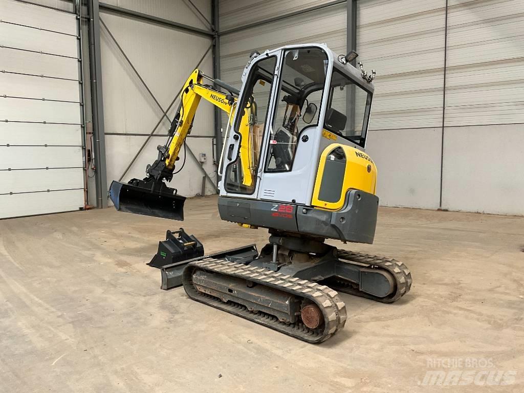 Neuson EZ 28 VDS حفارات صغيرة أقل من 7 طن (حفارات صغيرة)