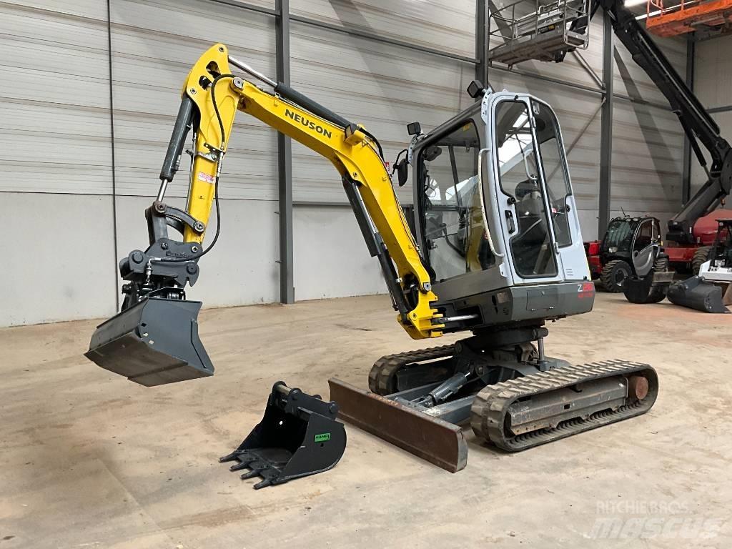 Neuson EZ 28 VDS حفارات صغيرة أقل من 7 طن (حفارات صغيرة)