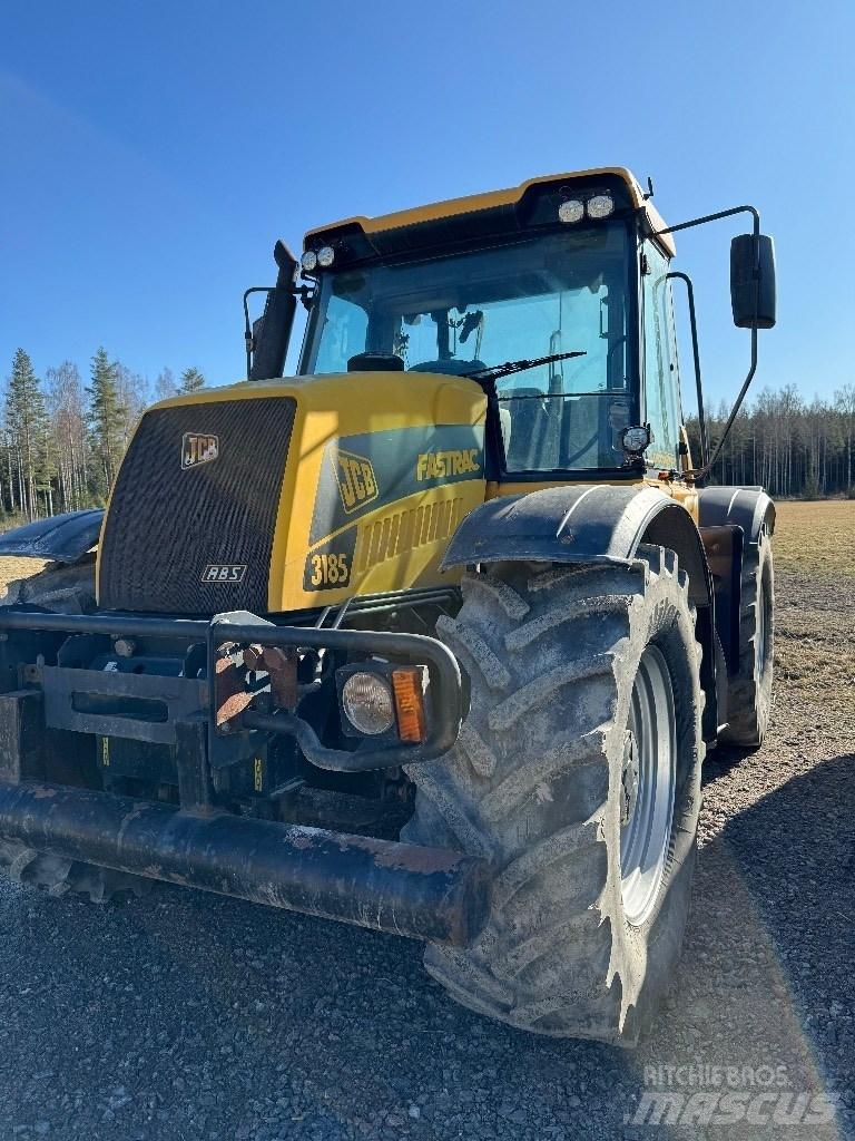 JCB Fastrac 3185 الجرارات