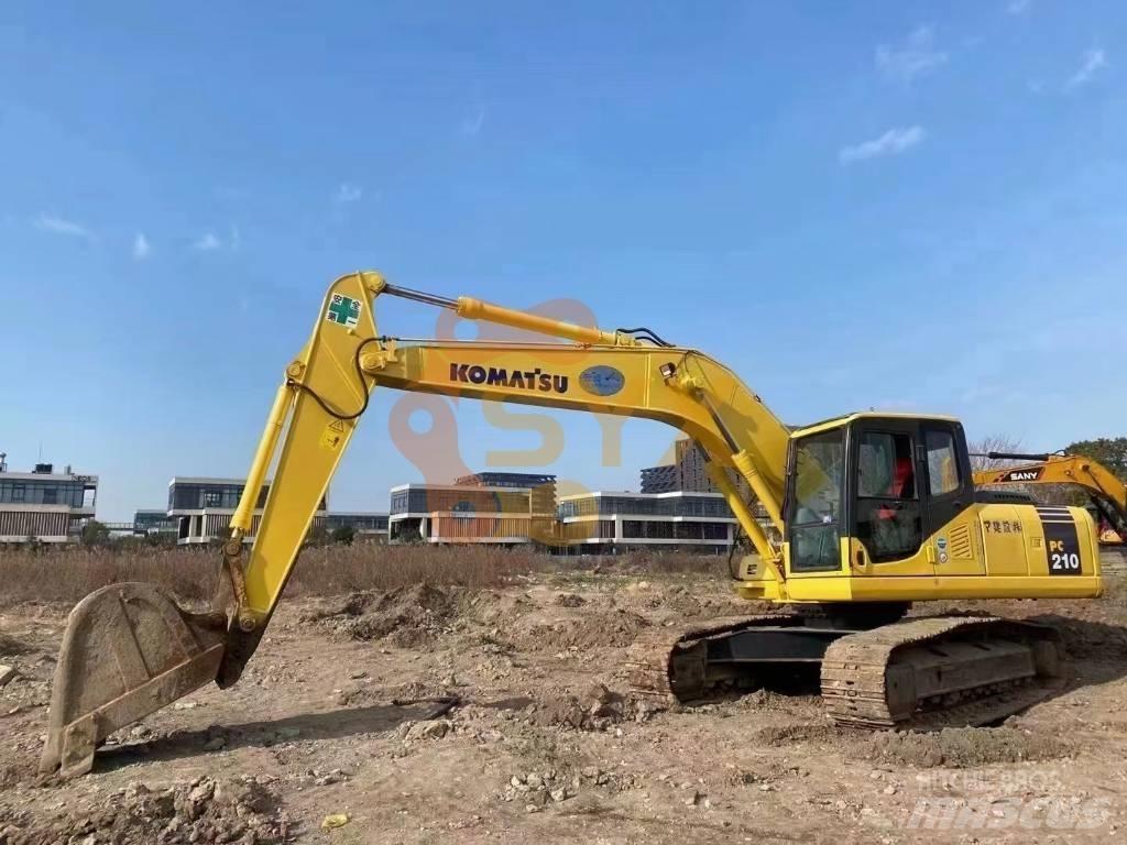 Komatsu PC 210-7 حفارات زحافة