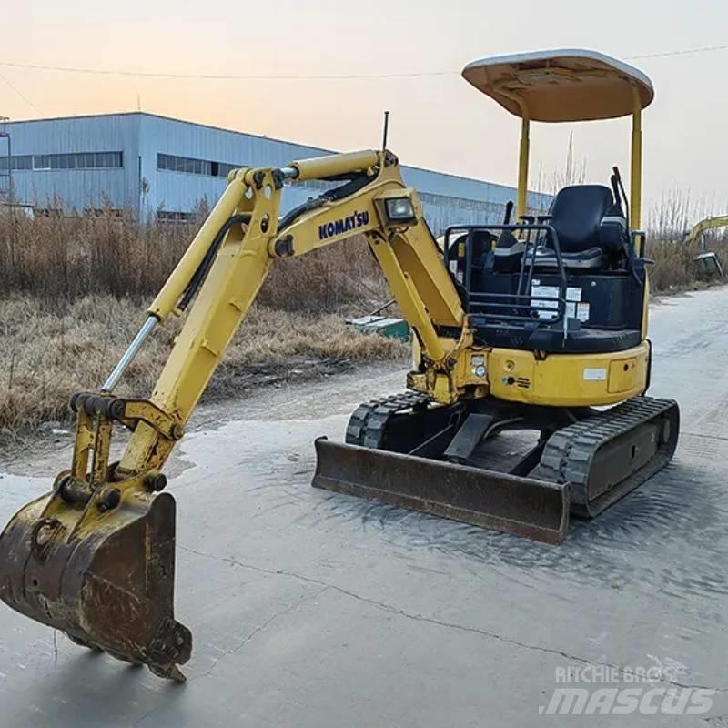 Komatsu PC 20 حفارات صغيرة أقل من 7 طن (حفارات صغيرة)