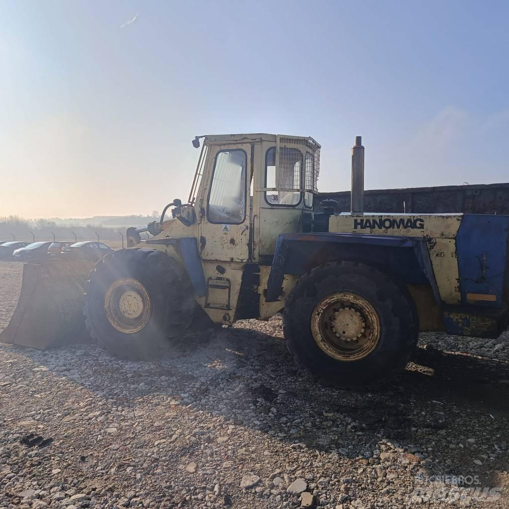 Hanomag C55 لوادر بعجل