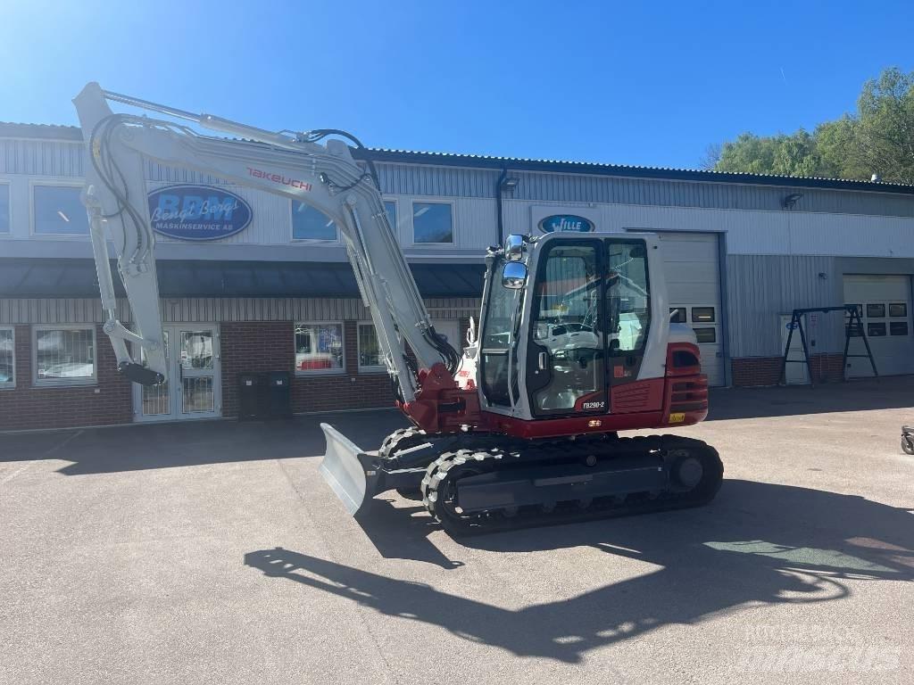 Takeuchi TB 290-2 حفارات وسط 7 طن - 12 طن